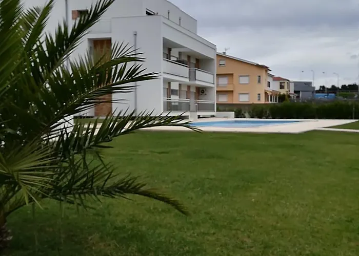 Apartment Carmona Sao Martinho do Porto